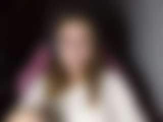 Live cam show with LorrettaShader - Public Brown Hair on infinitiblacc.com