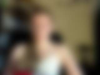 Live cam show with LovettaKabba - Fingering on Soda Cam
