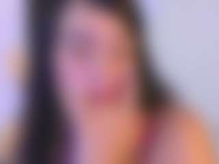 Live cam show with Miila-Flores - Cowgirl on Mixed Magazine Live