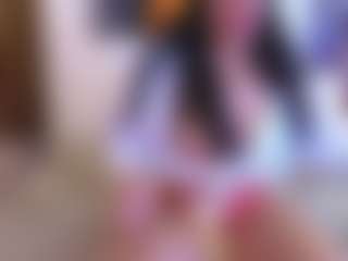 Live cam show with Miila-Flores - Drinking on Nude Live Now