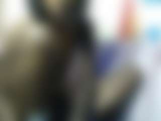 petitecandy's Live Sex Cam Show