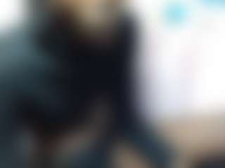 Live cam show with petitecandy - New Brown Eyes on Dare Cams