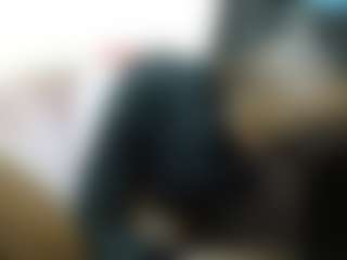 Live cam show with petitecandy - New White on https://playwithruby.com