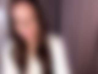 Live cam show with SamyLeen - Facial on SinfulBabes