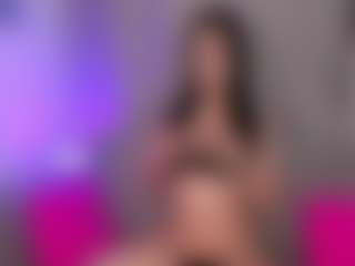Live cam show with SamyLeen - Handjob on Camsoda