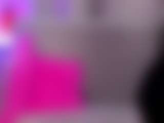 Live cam show with SamyLeen - Handjob on CamSodaAdn