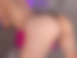 Live cam show with SamyLeen - Granny on boobsie.com