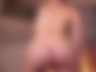 Theamberland's Live Sex Cam Show