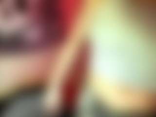Live cam show with TimothyPezzuti - Bedroom Blonde Hair on milfzrlive.com