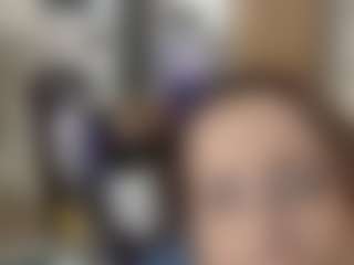 Brattype3bblez23's Live Sex Cam Show