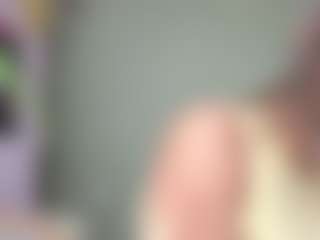 DebbraDarnold's Live Sex Cam Show