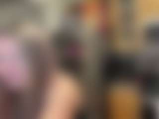 Live cam show with HotSora - New Toys on Camiplay Live