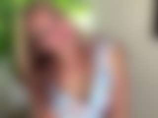 HotSora's Live Sex Cam Show
