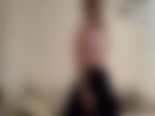 Live cam show with MayolaCahill - Skinny on slutload