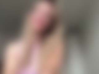 Live cam show with MayolaCahill - Natural on slutload