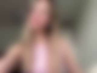 Live cam show with MayolaCahill - College on Camiplay Live