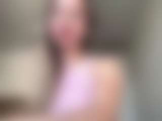 Live cam show with MayolaCahill - Strip Blonde Hair on luckytryst.com