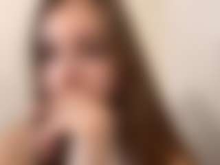 OraleeProuty's Live Sex Cam Show