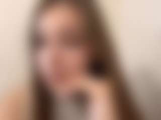 OraleeProuty's Live Sex Cam Show