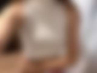 OraleeProuty's Live Sex Cam Show