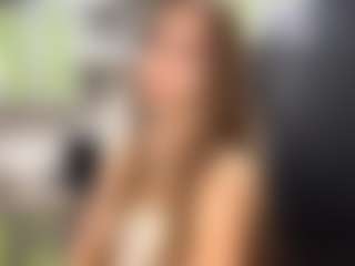 Live cam show with OraleeProuty - Drinking on madthumbs