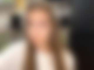 OraleeProuty's Live Sex Cam Show