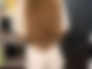 OraleeProuty's Live Sex Cam Show