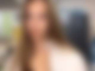 OraleeProuty's Live Sex Cam Show