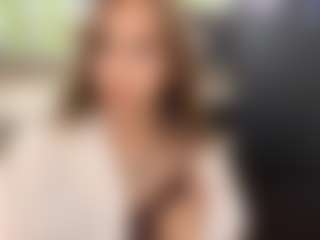 OraleeProuty's Live Sex Cam Show
