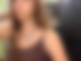 OraleeProuty's Live Sex Cam Show