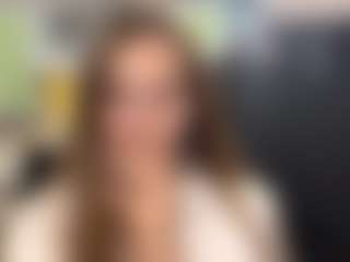 Live cam show with OraleeProuty - Brown Hair on PervPlay.com