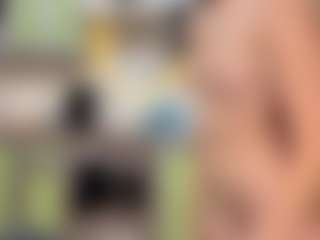 OraleeProuty's Live Sex Cam Show