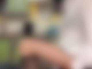 OraleeProuty's Live Sex Cam Show
