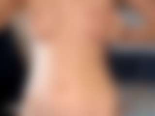 OraleeProuty's Live Sex Cam Show