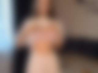 OraleeProuty's Live Sex Cam Show