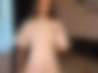 OraleeProuty's Live Sex Cam Show
