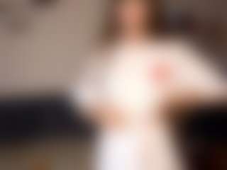 Live cam show with OraleeProuty - Drinking on Camsoda