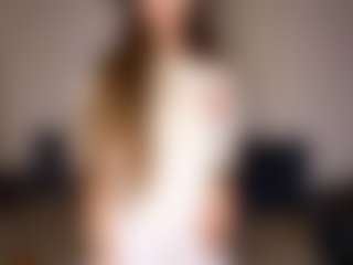 OraleeProuty's Live Sex Cam Show