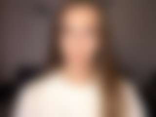 OraleeProuty's Live Sex Cam Show