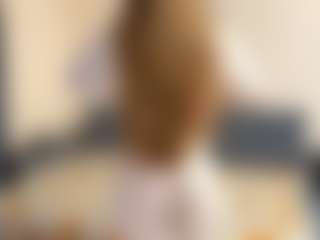 OraleeProuty's Live Sex Cam Show