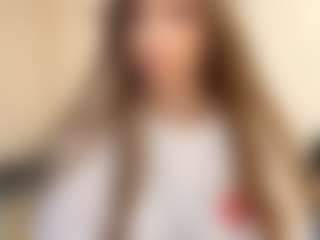 OraleeProuty's Live Sex Cam Show
