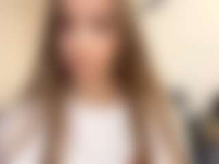OraleeProuty's Live Sex Cam Show