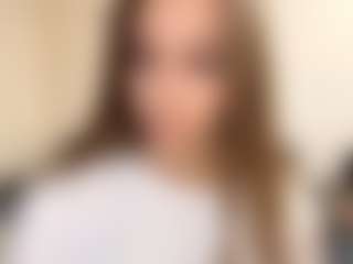 OraleeProuty's Live Sex Cam Show