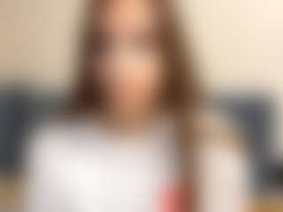 OraleeProuty's Live Sex Cam Show