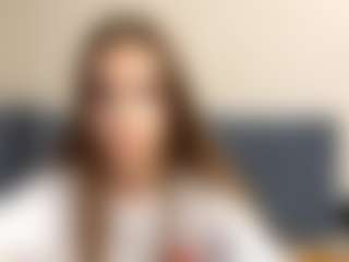 OraleeProuty's Live Sex Cam Show
