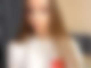 OraleeProuty's Live Sex Cam Show