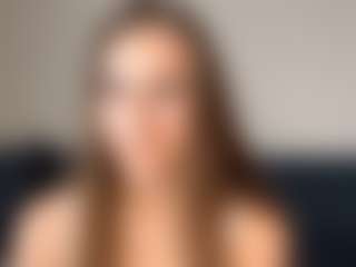OraleeProuty's Live Sex Cam Show