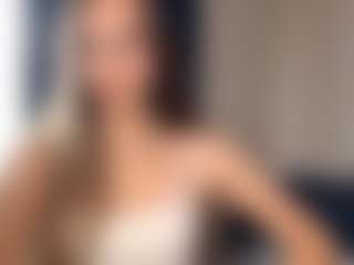 OraleeProuty's Live Sex Cam Show