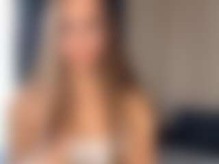 OraleeProuty's Live Sex Cam Show