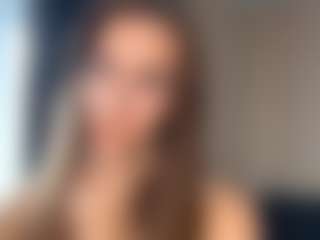 OraleeProuty's Live Sex Cam Show